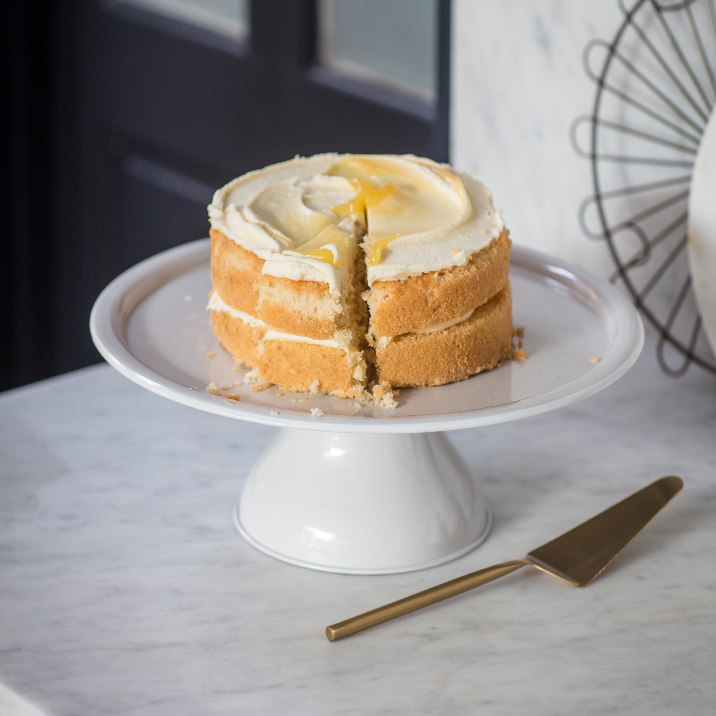 Brompton Cake Stand